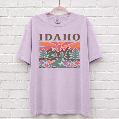 Idaho Floral Graphic T-Shirt in Orchid