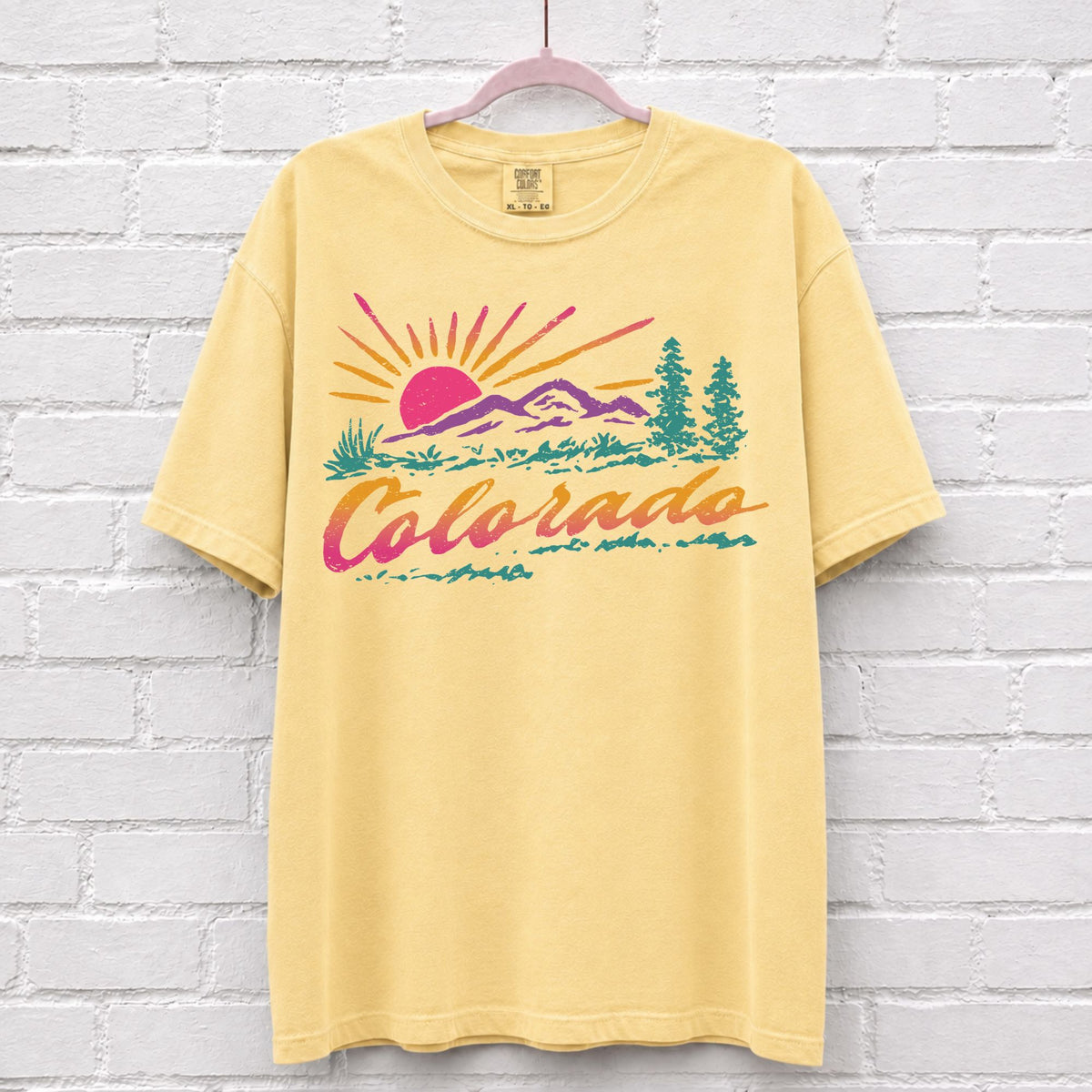 Retro 80s Colorado T-Shirt – alternate product view