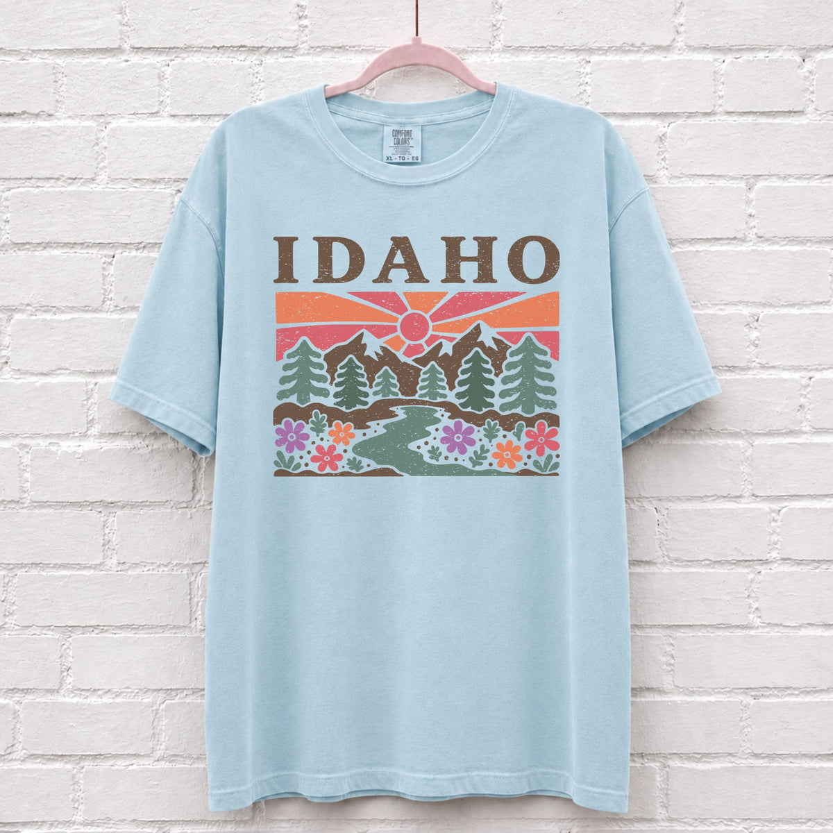 Idaho Floral Graphic T-Shirt in Chambray