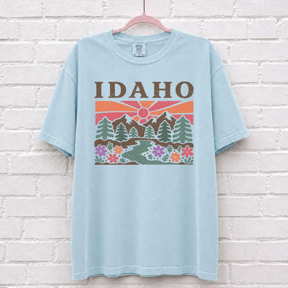 Idaho Floral Graphic T-Shirt in Chambray