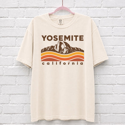Yosemite California Sunset Wave T-Shirt in Ivory