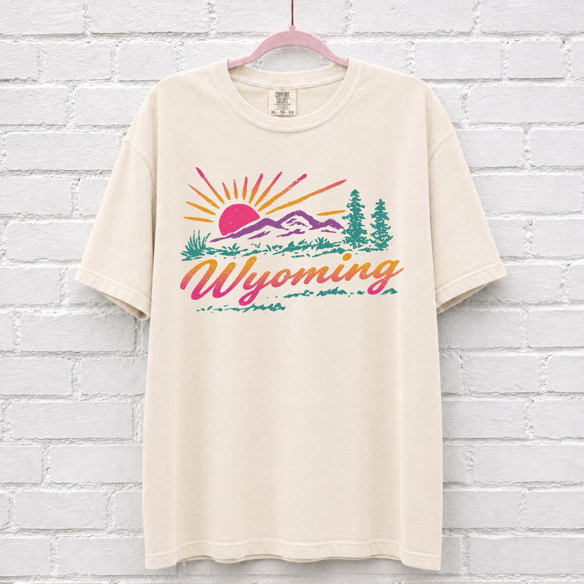 Vintage Wyoming Sunset T-Shirt – alternate product view