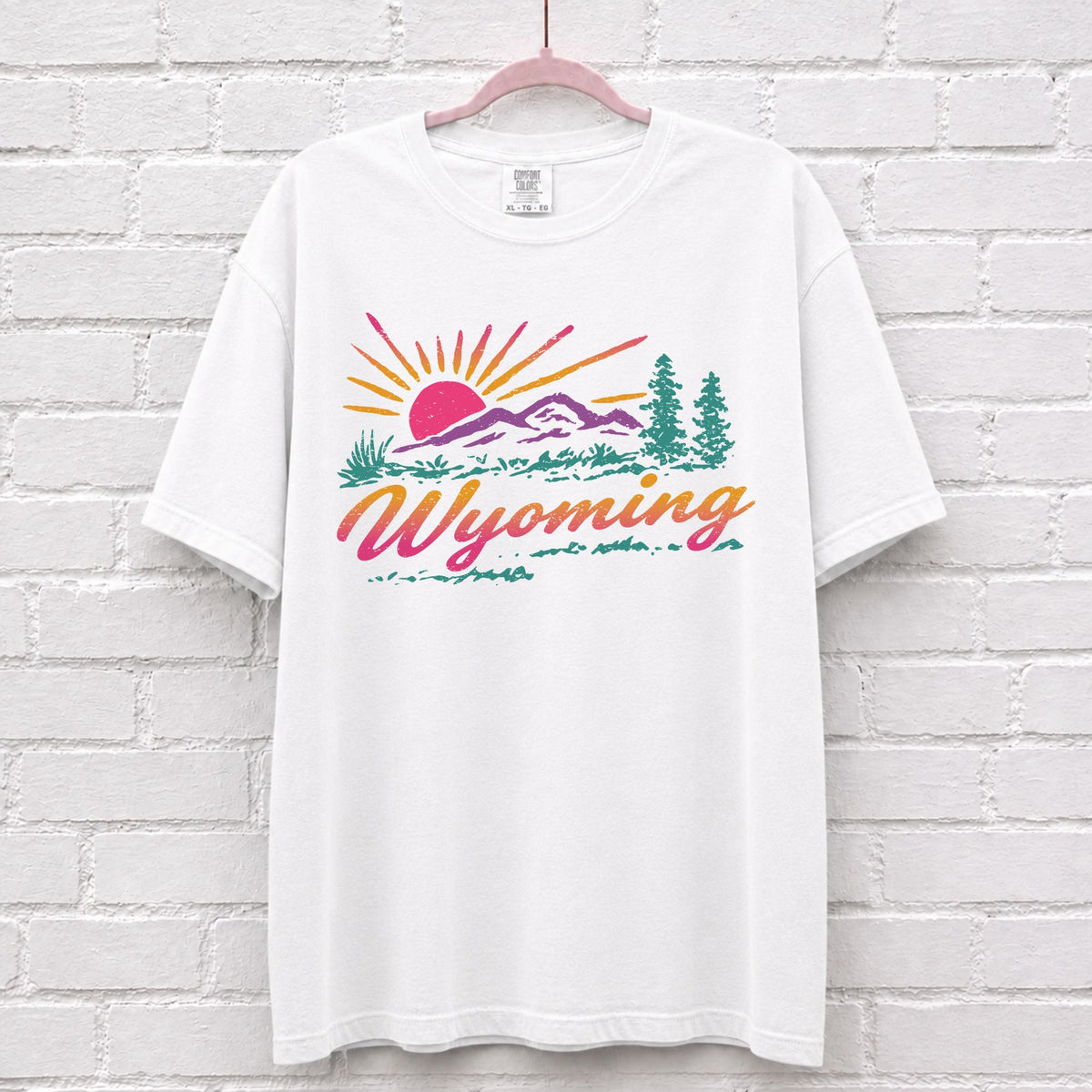 Vintage Wyoming Sunset T-Shirt – alternate product view