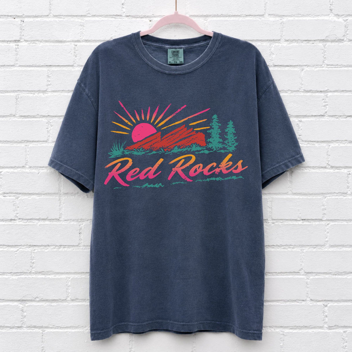 Vintage Red Rocks Sunset T-Shirt
