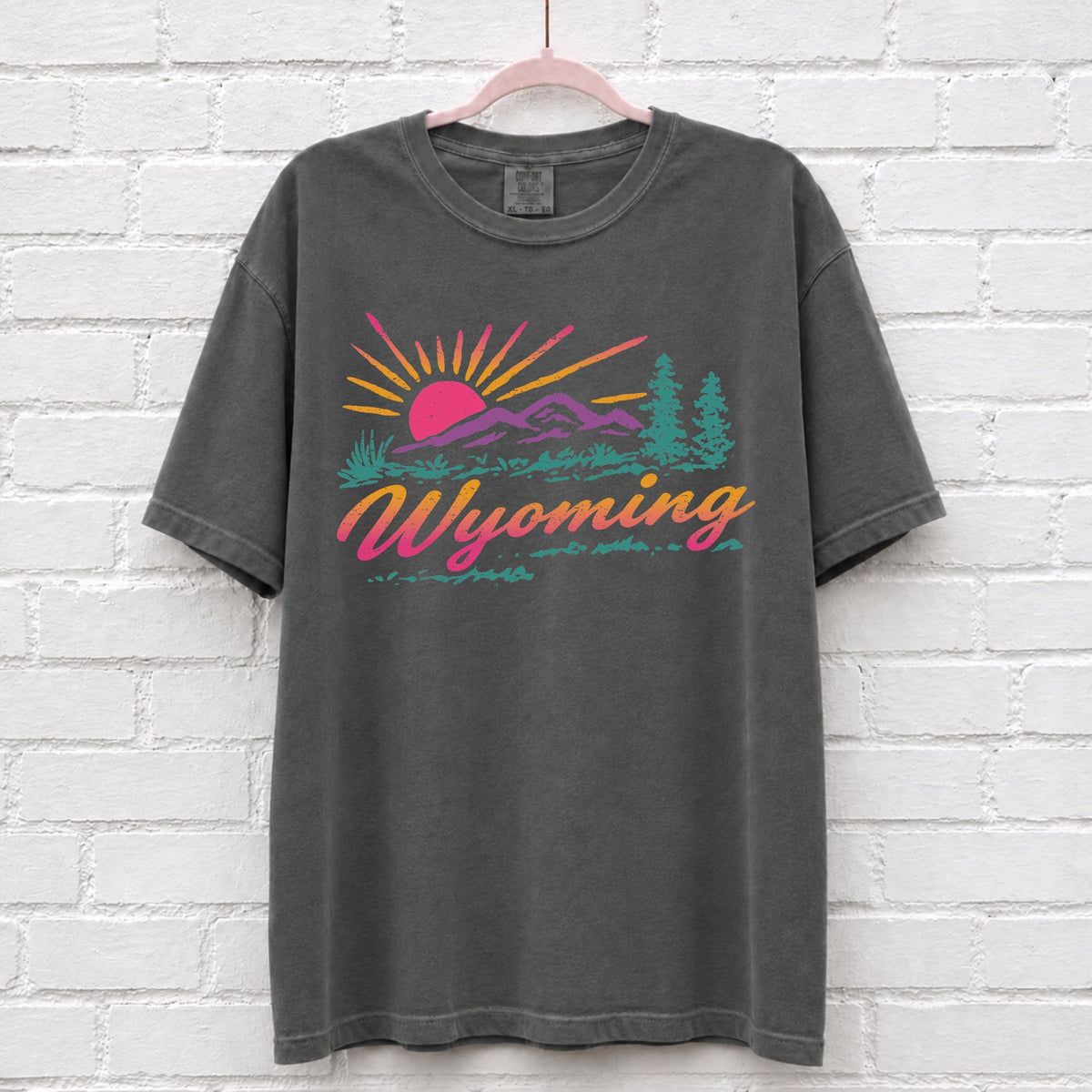 Vintage Wyoming Sunset T-Shirt