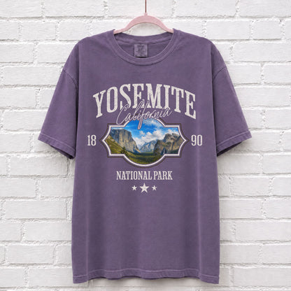 Yosemite National Park Landscape T-Shirt in Grape