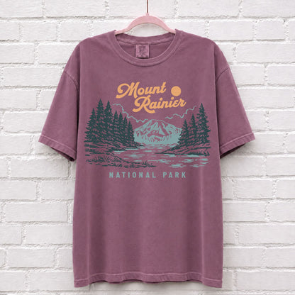 Retro Mount Rainier National Park T-Shirt in Berry