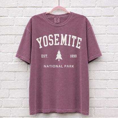 Vintage Yosemite National Park Est 1890 T-Shirt in Berry
