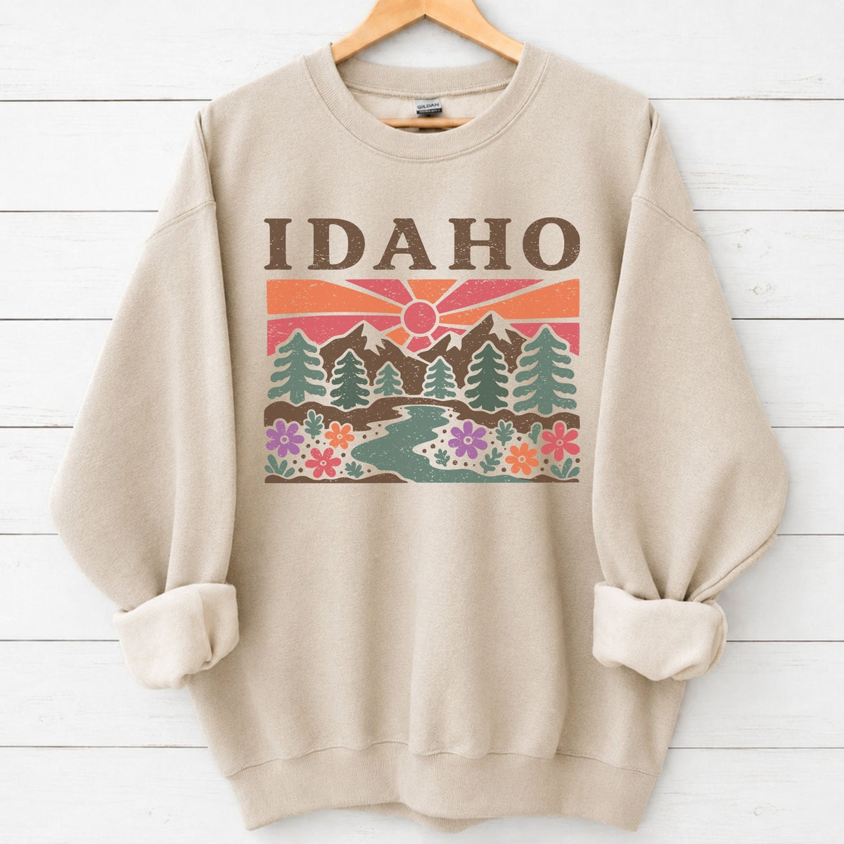 Idaho Floral Graphic Sweatshirt in Sand